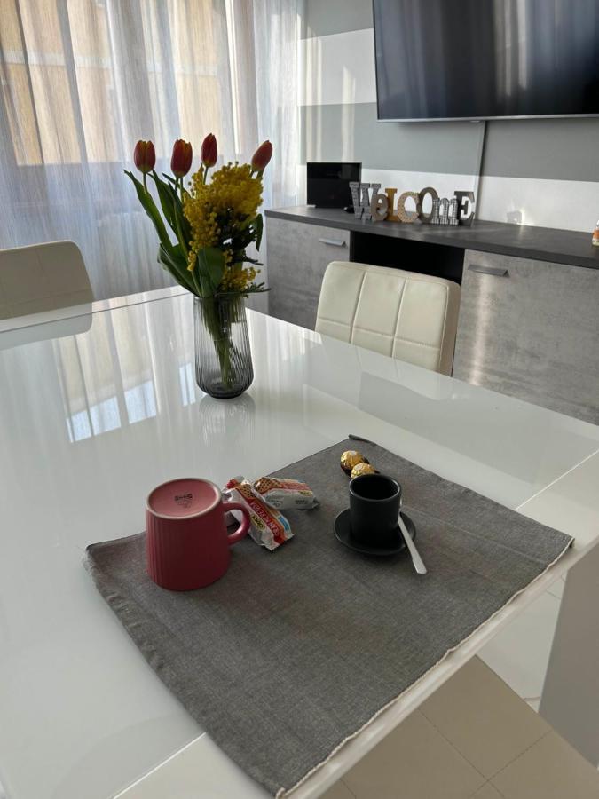 Marconi67 Apartamento Desenzano del Garda Exterior foto