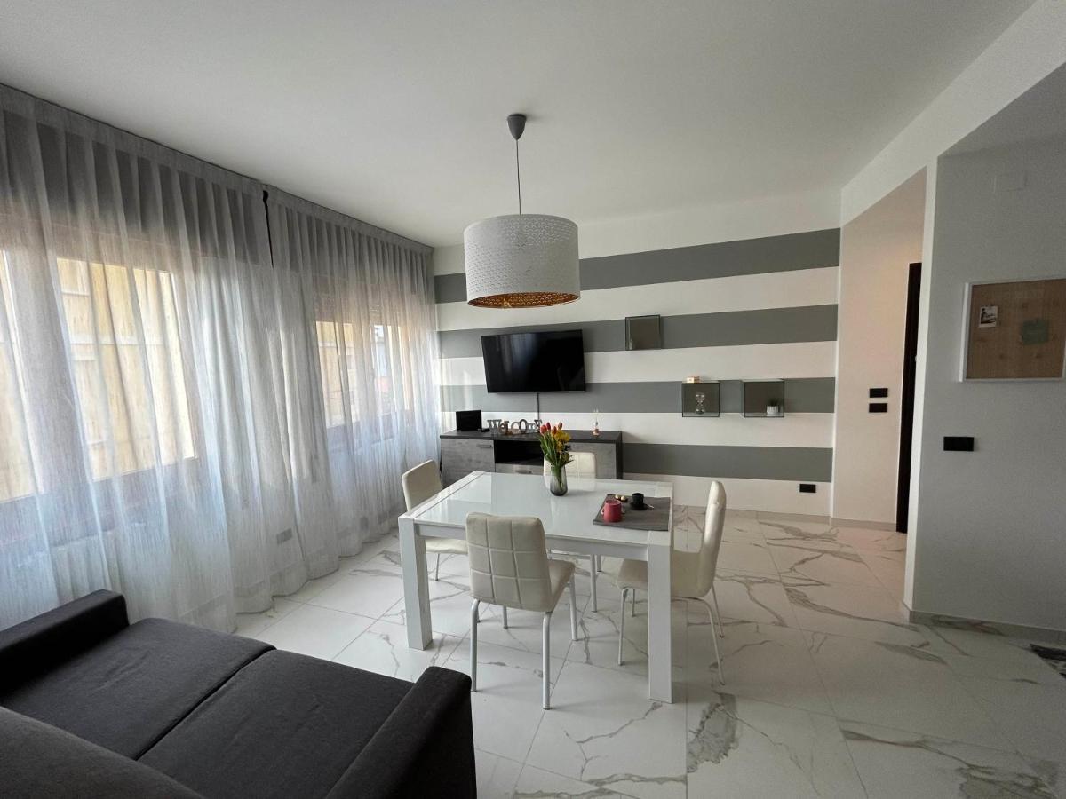 Marconi67 Apartamento Desenzano del Garda Exterior foto